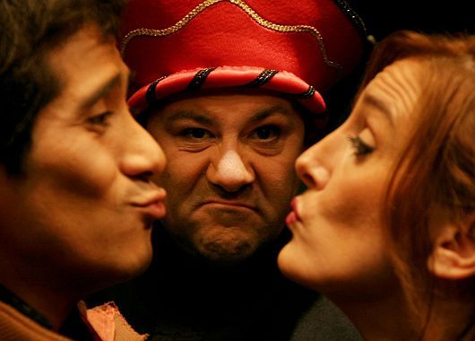 Robin Hood, escrita y dirigida por Héctor Presa, se presenta todos los días en el Teatro Apolo