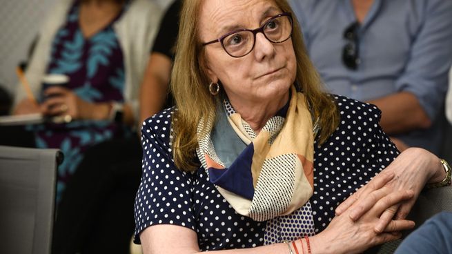 La gobernadora de Santa Cruz, Alicia Kirchner, será candidata en estas elecciones 2023 a senadora nacional, secundada en la lista por Pablo González, presidente de YPF