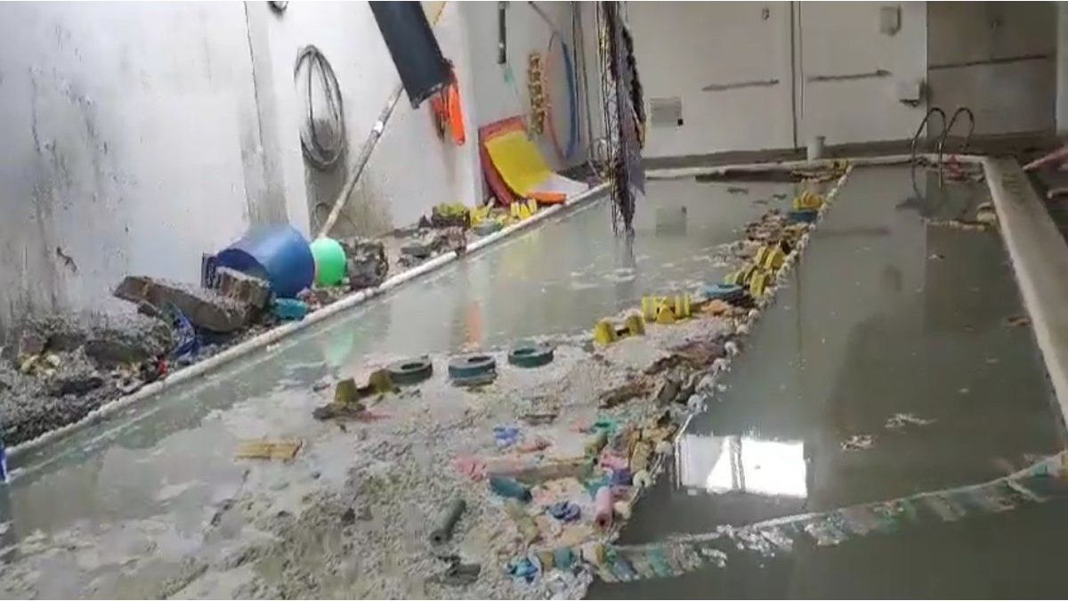 The roof of a swimming pool fell