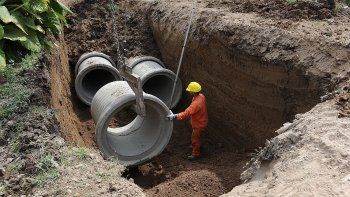 una solucion federal: expandir la obra publica para fortalecer la economia