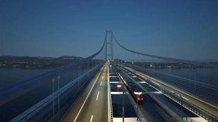 Italia busca concretar su anhelo de unir el continente con la isla de Sicilia.