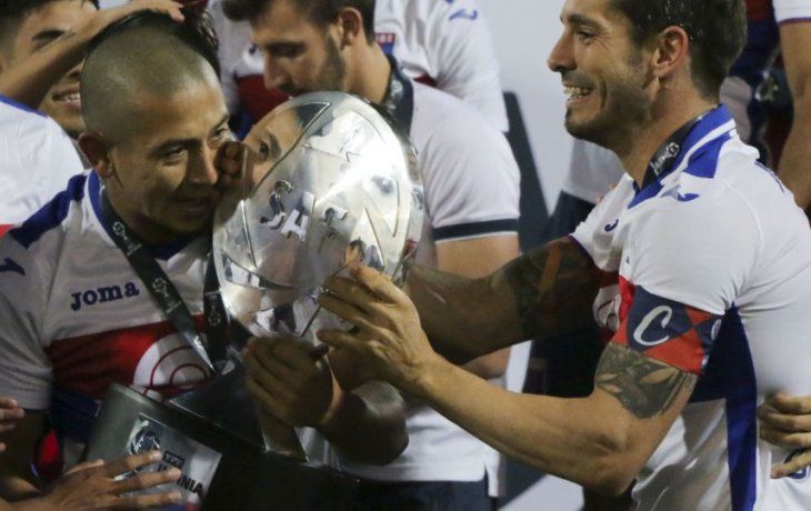 tigre no solo sumo su primera estrella: el millonario premio del campeon