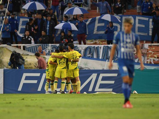 Aldosivi ganó en Mendoza por la Copa de la Liga.