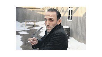ámbito.com | Karl Markovics, descollante actor austríaco que interpreta al atormentado protagonista de «Los falsificadores».