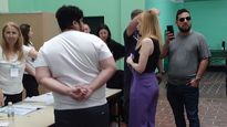 insolito: lilia lemoine salio del cuarto oscuro con la boleta en la mano