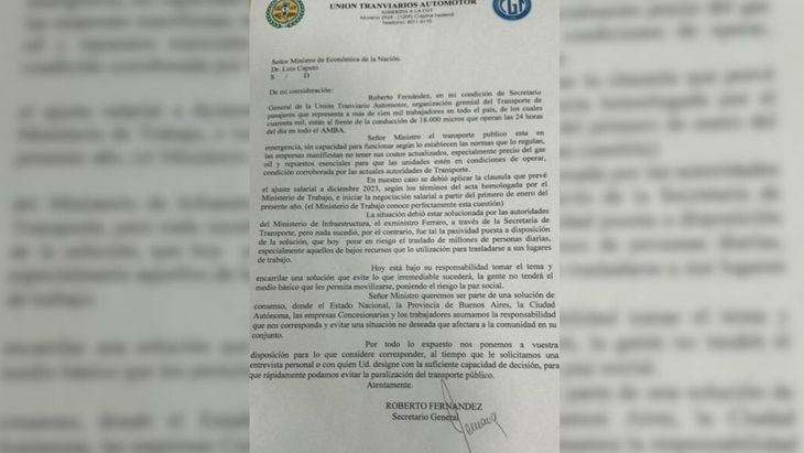 La carta que le envió el secretario general de la Unión Tranviarios Automotor (UTA), Roberto Fernández, al ministro de Economía Luis Caputo. La carta que le envió el secretario general de la Unión Tranviarios Automotor (UTA), Roberto Fernández, al ministro de Economía Luis Caputo.