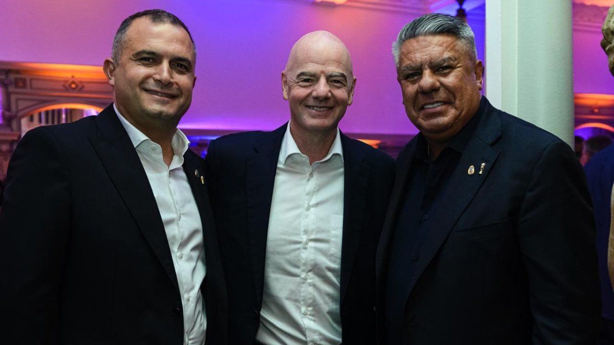 The AFA reached a historic milestone in FIFA: Claudio Tapia will lead the commission that defines world football rules
