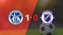 con gol de penal de diego aguirre, acassuso le gano a san martin burzaco por 1 a 0