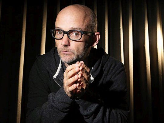 Moby. Astro de la música electrónica, grabó ahora para un sello clásico.
