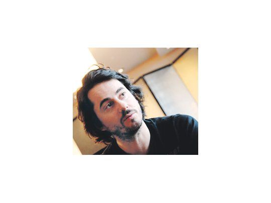 Rémi Bezançon: «Una mujer puede sentirse incómoda con su propio hijo, la vida tiene matices variados. No es algo que se hable mucho, por eso me interesó el tema».