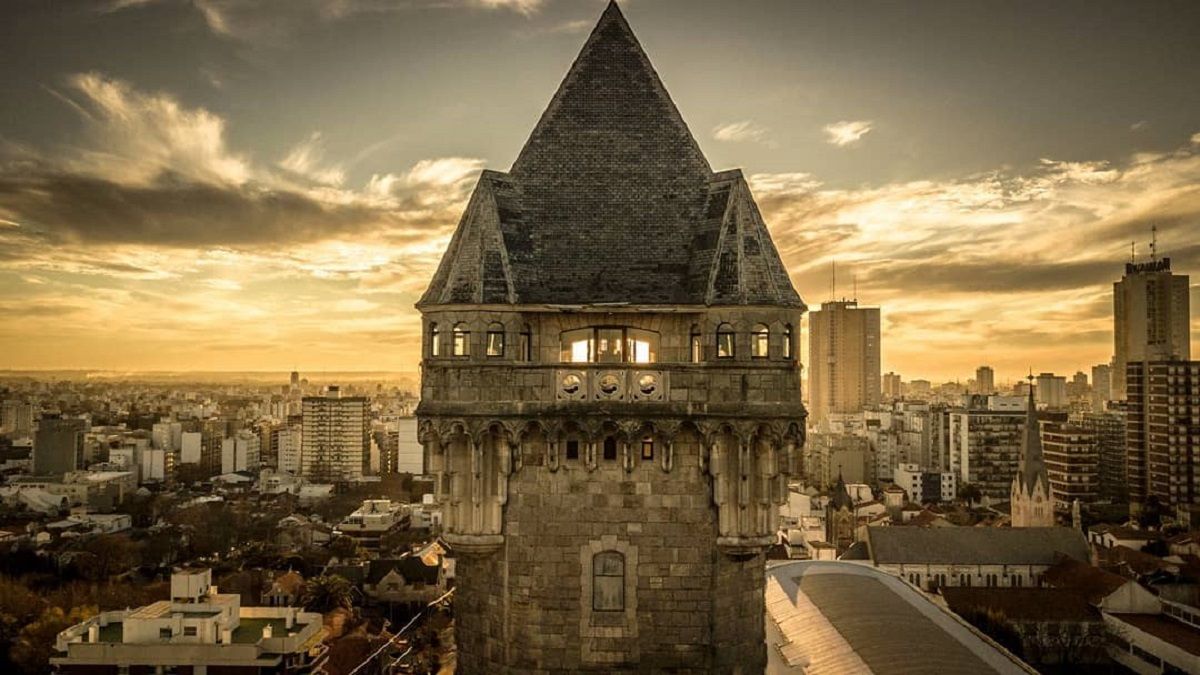 Four historic buildings in Mar del Plata to discover while doing something else