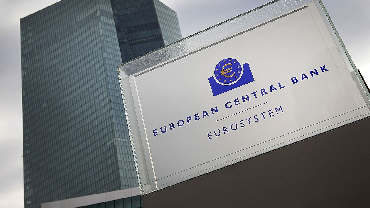 European shares fell sharply on growing uncertainty about international rates
