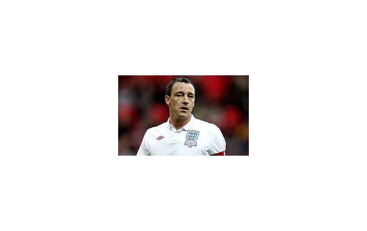 Terry fue acusado por haber proferido insultos racistas contra Anton Ferdinand, del Queens Park Rangers, jugando para el Chelsea.