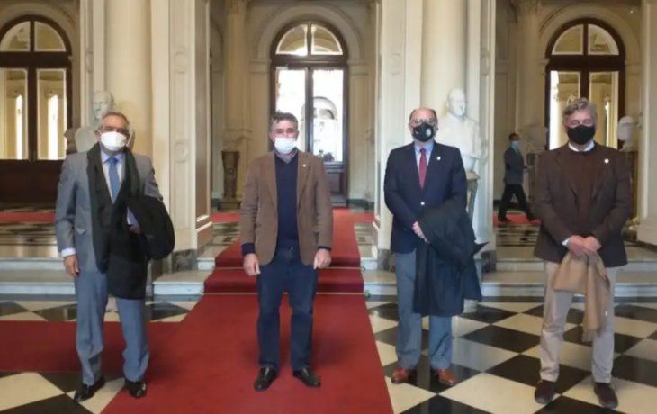 ámbito.com | Nueva mesa de enlace.jpg