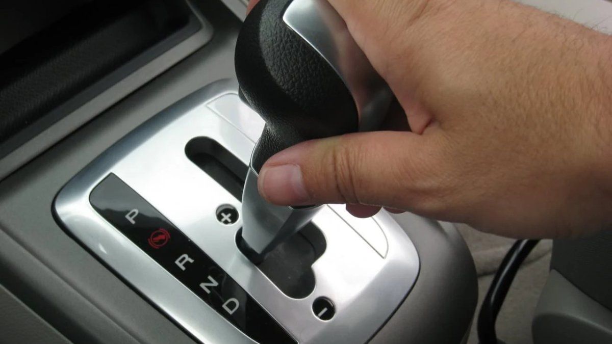 What are the five cheapest cars with automatic transmission in Argentina?
