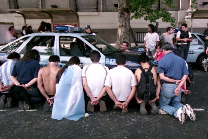 Ámbito expone sus archivos de 2001