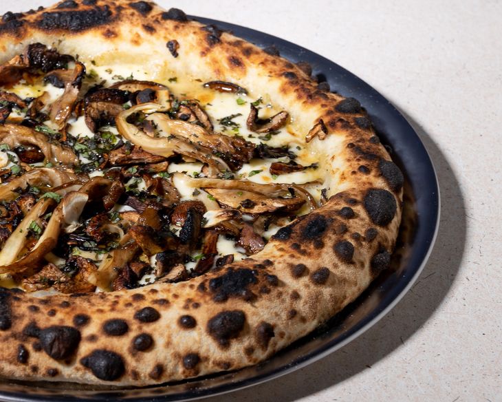 Pompeii's recommended pizza. The recommended Pompeii pizza.