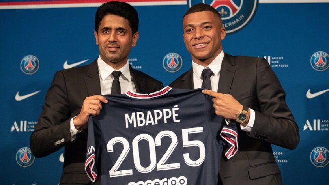 Mbappé y el presidente del PSG, en conflicto