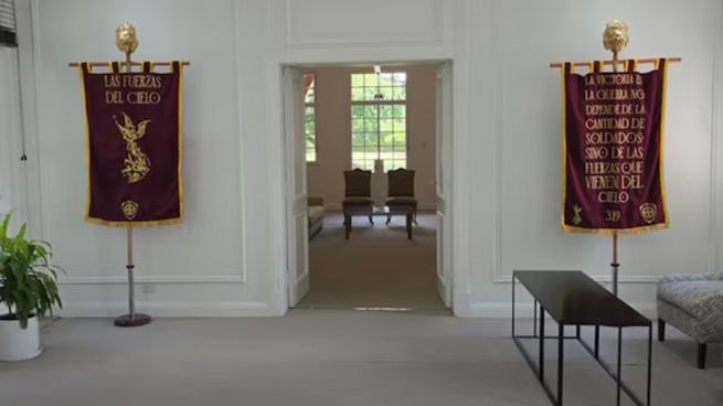 Los estandartes en la Quinta de Olivos.