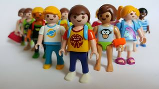 La empresa fabrica más de 100 millones de figuras al año.&nbsp;