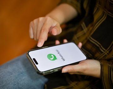 WhatsApp te permite escanear tus documentos y compartirlos en PDF. WhatsApp te permite escanear tus documentos y compartirlos en PDF.