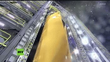 ¿Por qué la NASA hizo estallar el tanque propulsor del cohete más grande del mundo?