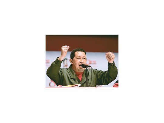 Luego de intervenir cuatro entidades, Hugo Chávez va por más: «Si me viera obligado a intervenir toda la banca privada venezolana, lo voy a hacer», aseguró.