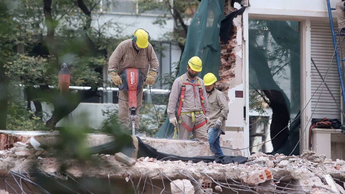 Situación laboral: los hombres recuperaron los niveles de la pre-pandemia, pero se perdieron 422 mil trabajadoras