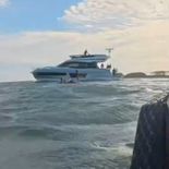 Siete argentinos fueron rescatados del mar en Punta del Este. Siete argentinos fueron rescatados del mar en Punta del Este.