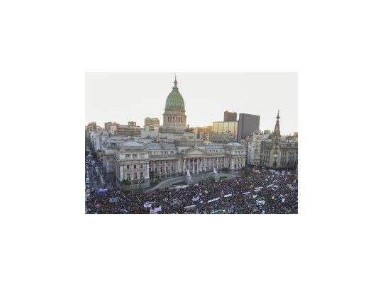 Acto de traspaso, más cerca de hacerse en el Congreso