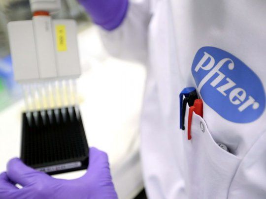 La vacunade Pfizer está basada en una nueva tecnología llamada “ARN mensajero”.