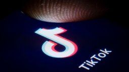 TikTok tiene la ventaja de no requerir entornos limpios, lugares de vacaciones idílicos, como sucede con Instagram.