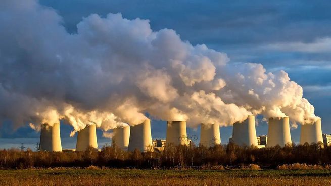 La Administración Nacional de la Energía de China (ANE) estimó que el consumo eléctrico en el país alcanzara los 9,96 billones de kilovatios hora.