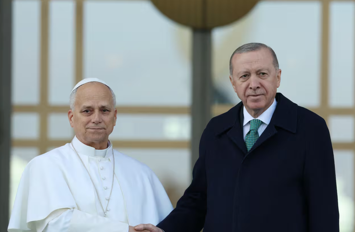 El papa León con Erdogan, Presidente de Turquía