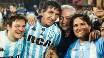 Costas, el DT que sacó campeón a Racing y festejó como un hincha.