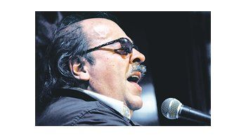 ámbito.com | Litto Nebbia, uno de los músicos que participaron del show en homenaje a Spinetta y a beneficio del hospital Garrahan cuya multitudinaria convocatoria obligó a realizar otro la misma noche.