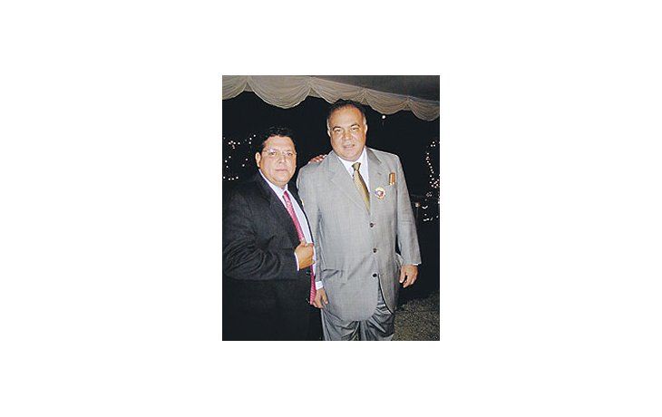 ámbito.com | Alex del Nogal (a laizquierda en la foto)está detenido en Milán.Junto a él, WilmerRuperti, empresarionaviero y petrolero,proveedor de PDVSA.