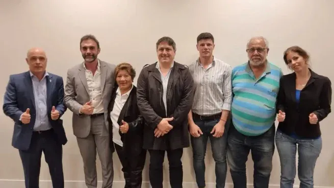 Los siete senadores de La Libertad Avanza.