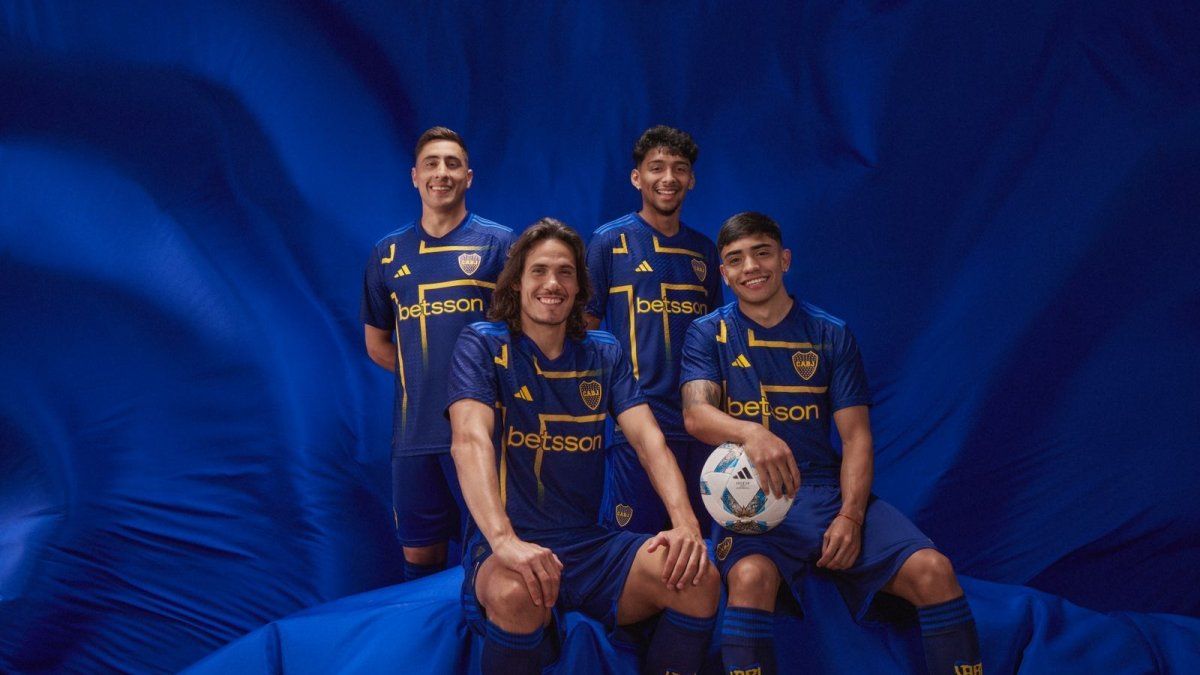 Boca presented its new shirt inspired by the Swedish flag on the day of its 119th anniversary