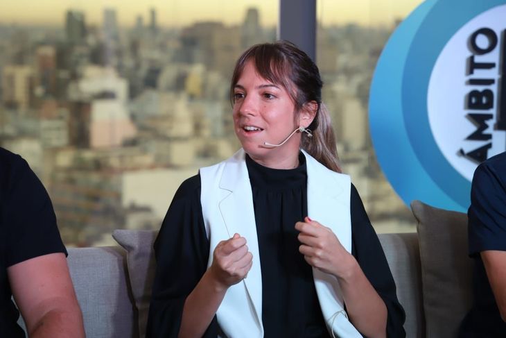 Agustina Bourdieu. Agustina Bourdieu.
