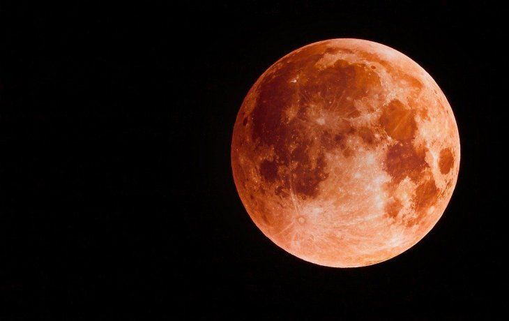 Eclipse: la  Luna de Sangre podrá verse de madrugada en determinados puntos del país. 