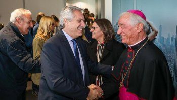El presidente&nbsp;Alberto Fernández&nbsp;aterrizó este mediodía en Roma para comenzar su gira&nbsp;europa.