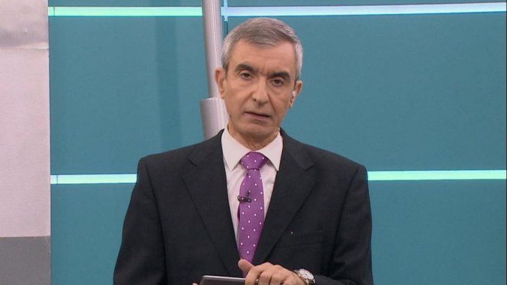 Nelson Castro is, in addition to a journalist, neurologist and orchestra director. Nelson Castro is, in addition to a journalist, neurologist and orchestra director.