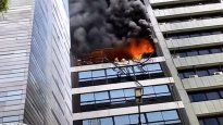 Explosión e incendio en el Bajo porteño.