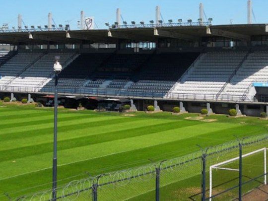 Quilmes comunicó cuatro infectados en su plantel del fútbol 