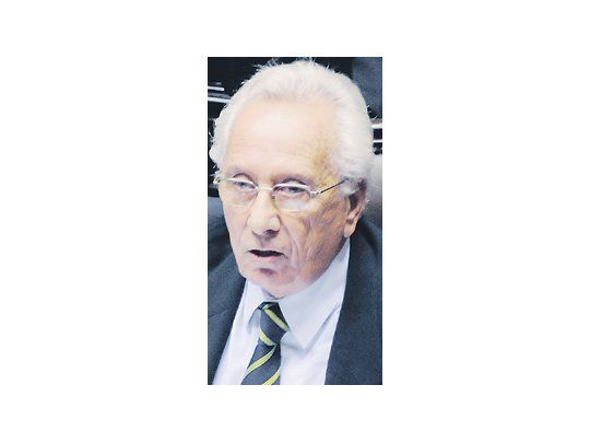 Héctor Recalde