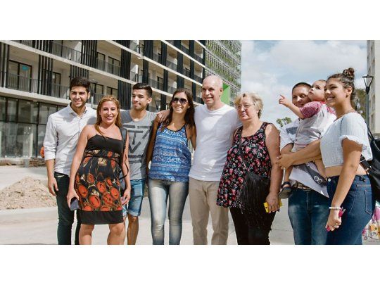 Crédito. Horacio Rodríguez Larreta y el presidente de Instituto del Vivienda de la Ciudad, Juan Ignacio Maquieyra, presentaron los créditos para los futuros departamentos de la Villa Olímpica.