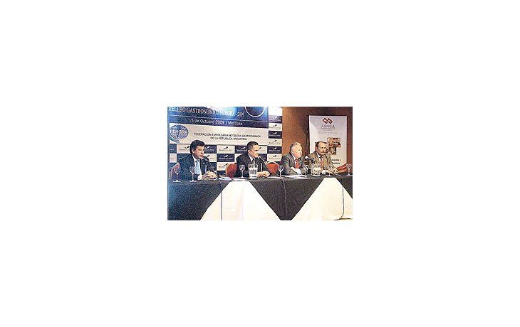 ámbito.com | José Rafael Miranda, Alberto Romero, Ricardo Sánchez y Armando Zavattieri.