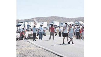 En Río Negro, las medidas de fuerza signaron el retorno, el pasado lunes, a clases. La protesta incluyó cortes de rutas.