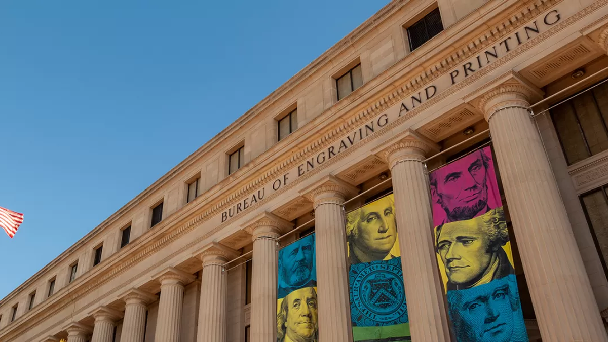 US authorities explained what will happen to old and damaged dollars
